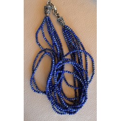 Halskette aus Lapislazuli-Perlen