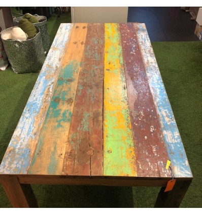 Table en bois de récupération de pirogues indonésiennes